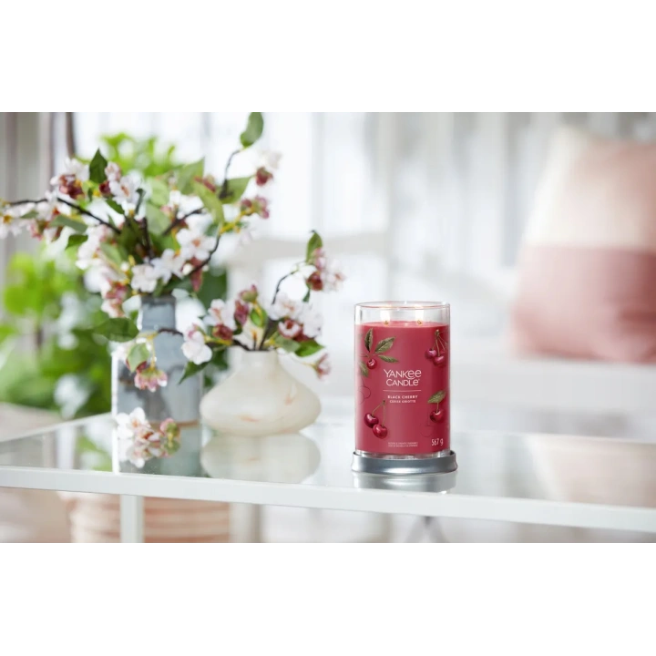 YANKEE CANDLE Signature tumbler z 2 knotami BLACK CHERRY 567g