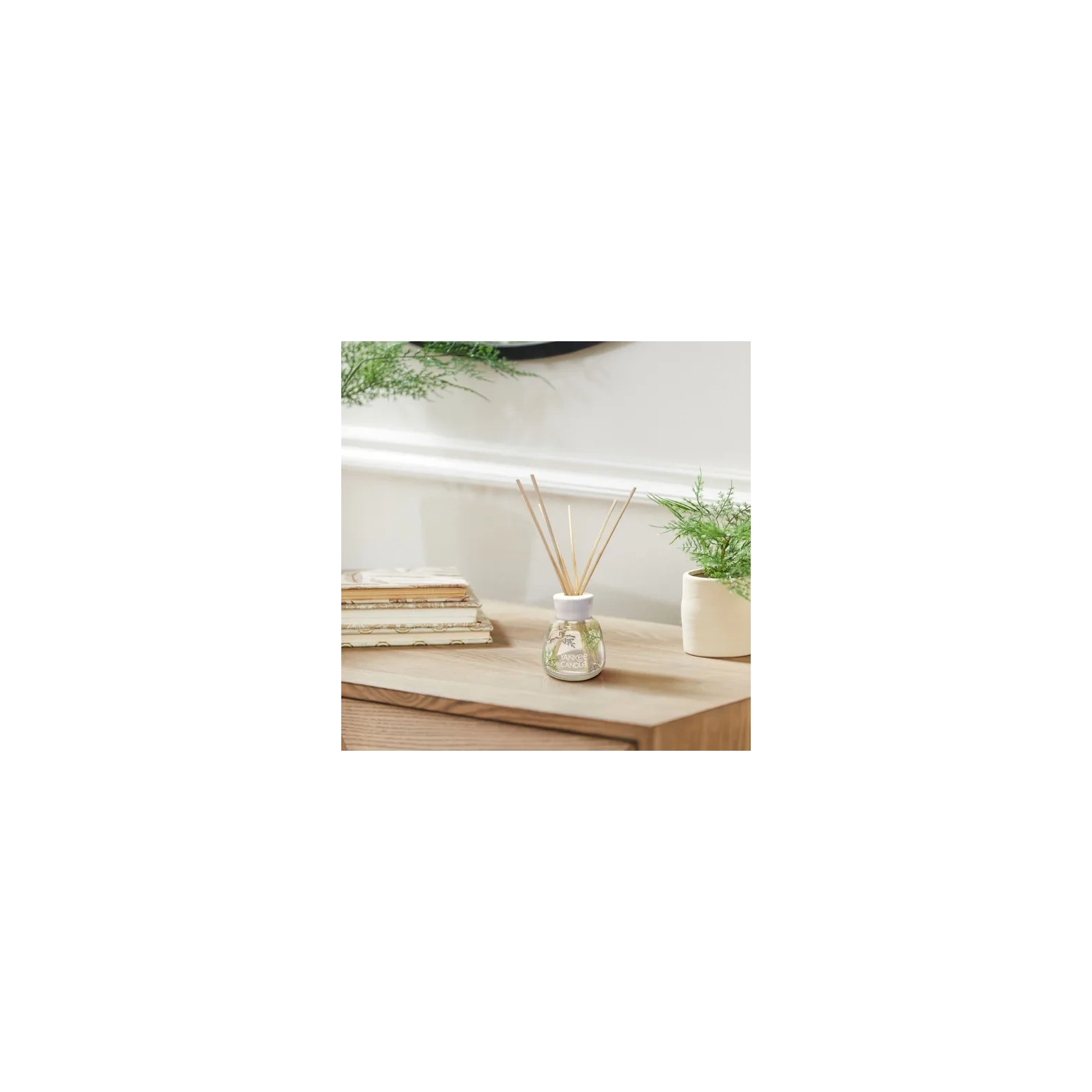 YANKEE CANDLE Reed Diffuser pałeczki zapachowe BAYSIDE CEDAR 100ml