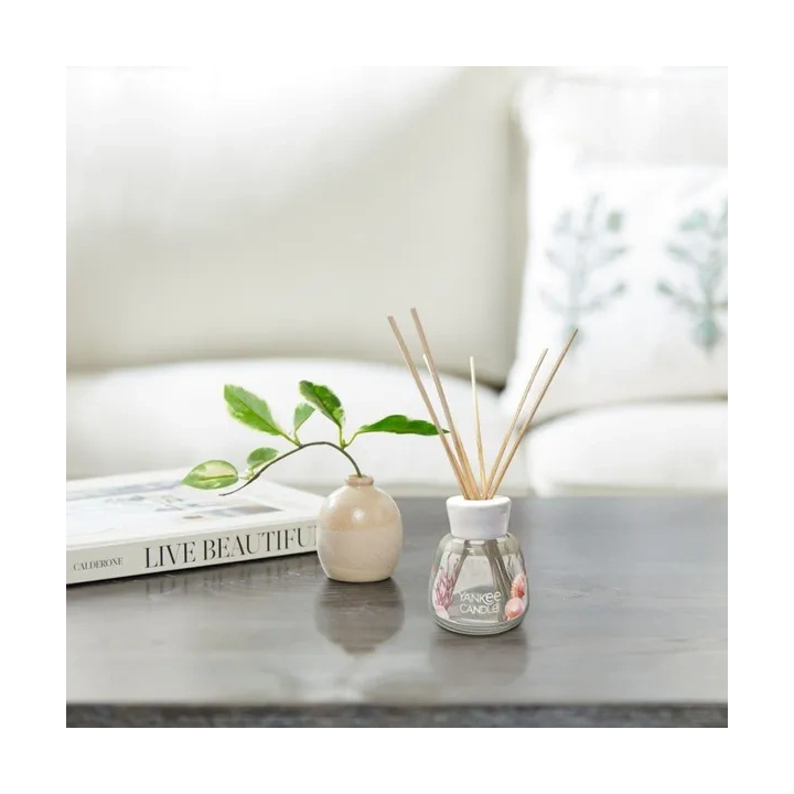 YANKEE CANDLE Reed Diffuser pałeczki zapachowe PINK SANDS 100ml