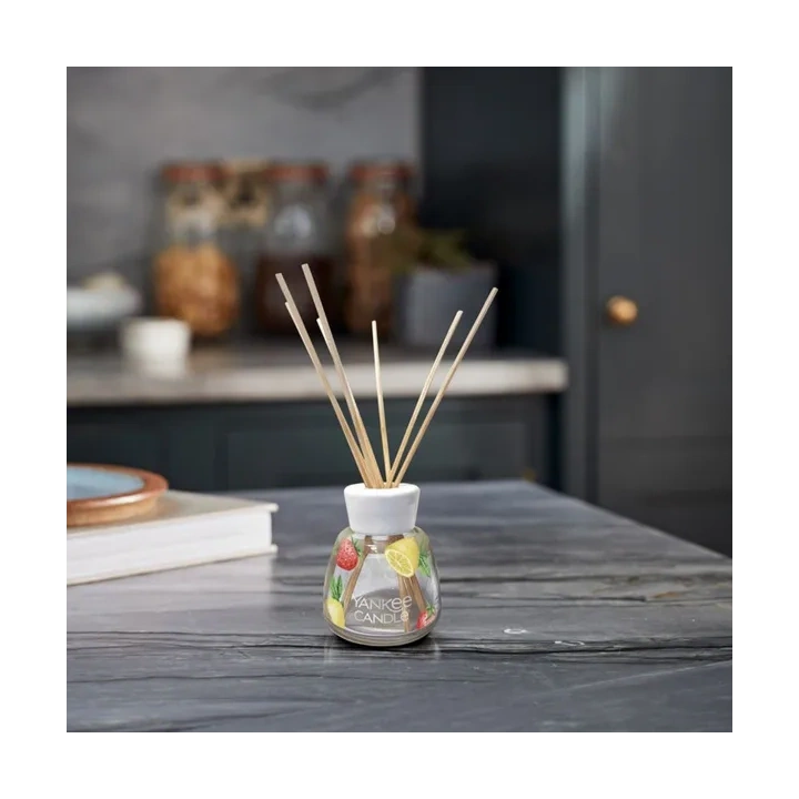 YANKEE CANDLE Reed Diffuser pałeczki zapachowe ICED BERRY LEMONADE 100ml
