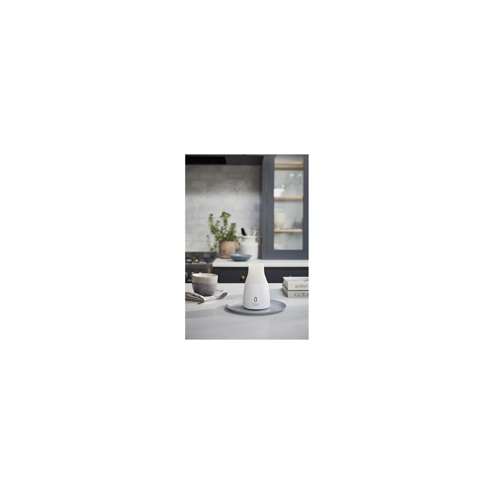 YANKEE CANDLE Ultrasonic Aroma Diffuser zestaw startowy BLACK CHERRY 10ml