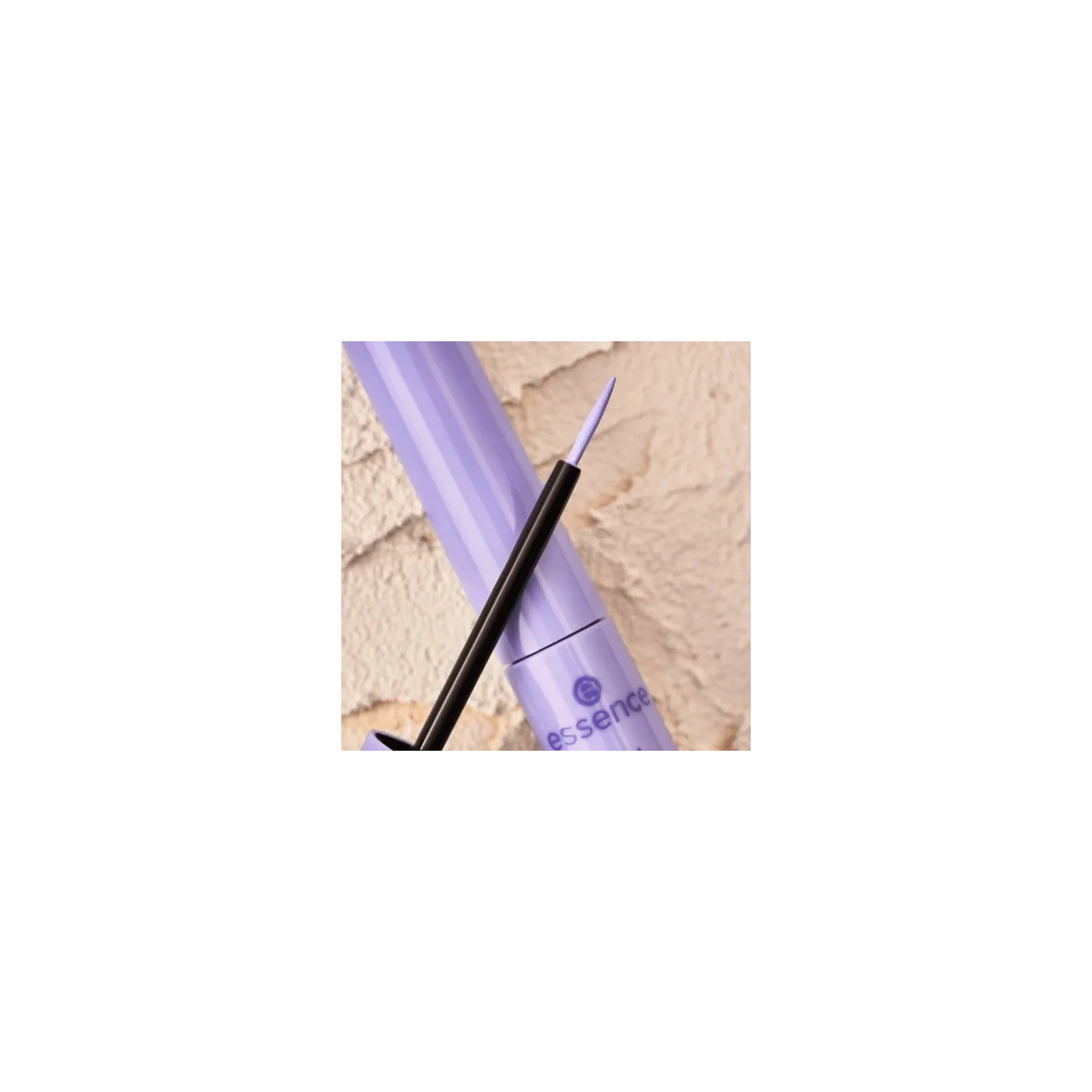 ESSENCE Colour It! Liquid eyeliner w pędzelku 03 Light Lilac 3ml 
