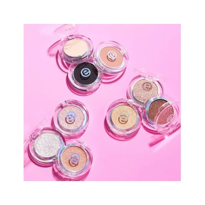 ESSENCE Mono Eyeshadow Matte matowy cień do powiek 02 Neutral Brown 2g