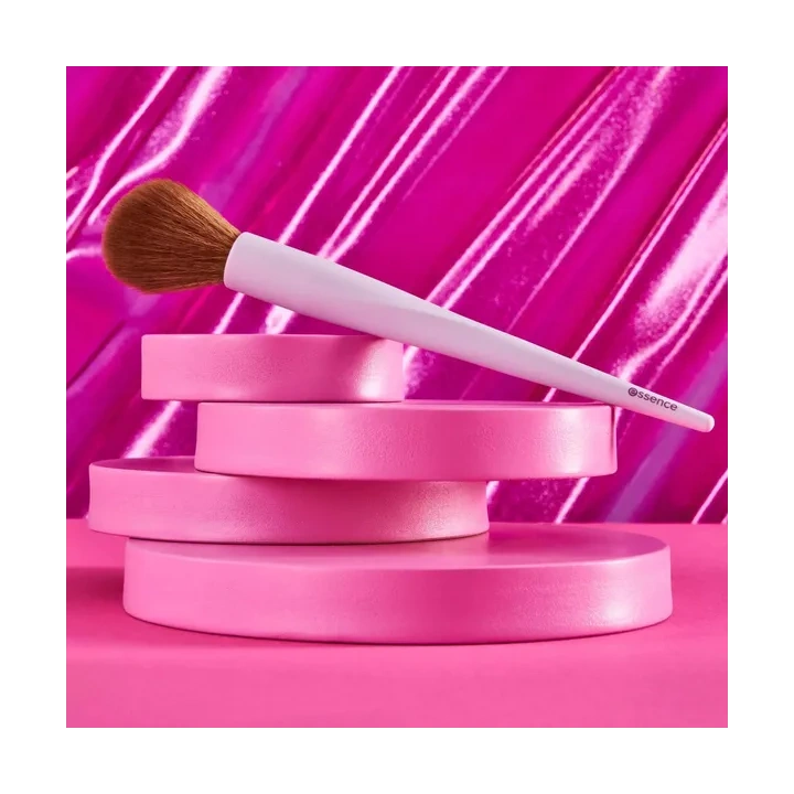 ESSENCE Brush Blush & Highlighter pędzel do różu i rozświetlacza 01 It's Glow Time 
