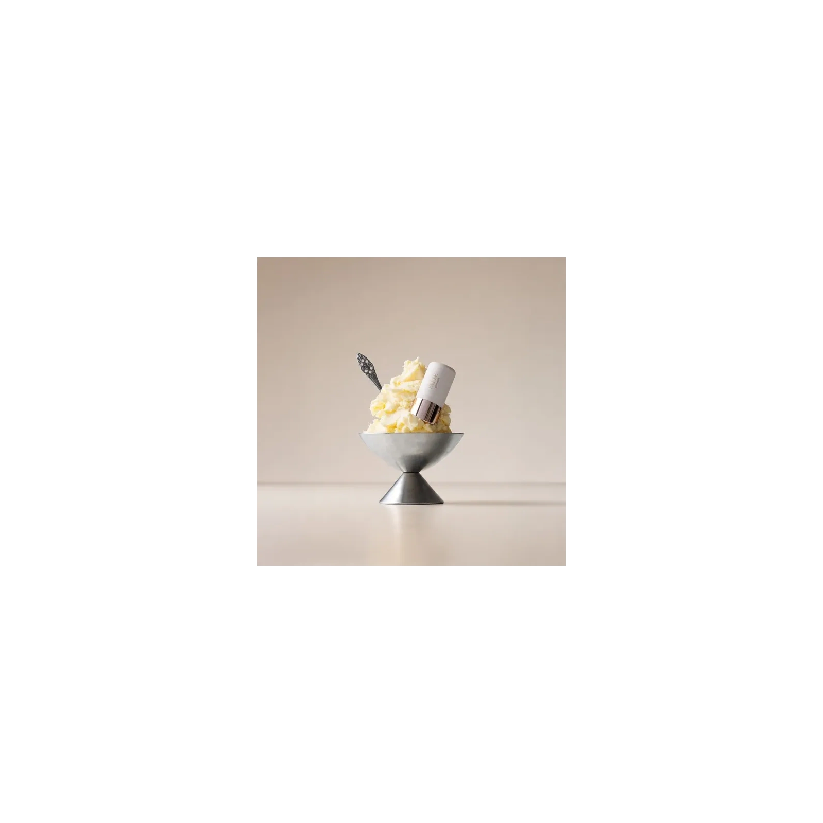 PAESE X Żurwaska Butter Blend masełkowy rozświetlacz do twarzy w sztyfcie 01 Fresco 6g