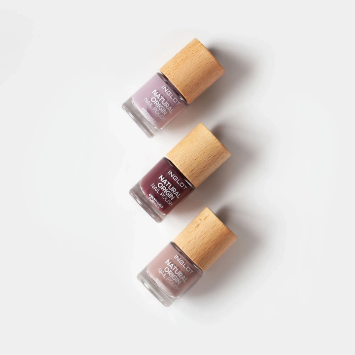 INGLOT Natural Origin lakier do paznokci 004 Subtle Touch 8ml 
