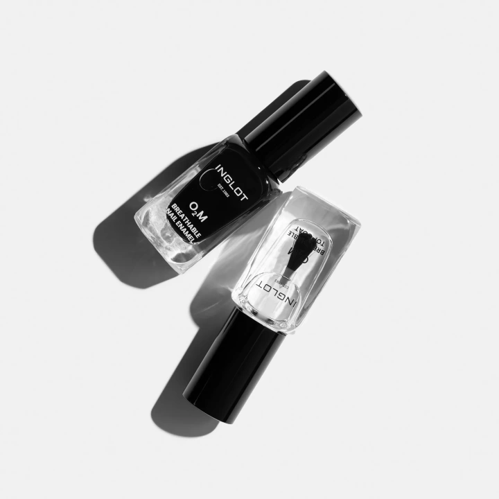 INGLOT O2M oddychający lakier do paznokci utrwalający Top Coat 11ml 