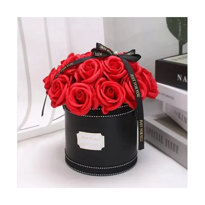 ECARLA Flower Box bukiet zapachowych kwiatów mydlanych 21szt Czerwone BUK08CZE