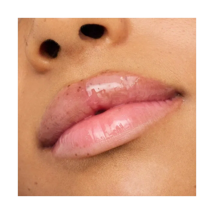 ESSENCE Hydra Kiss Lip Oil olejek do ust 06 Cranberry Is Back 4ml 