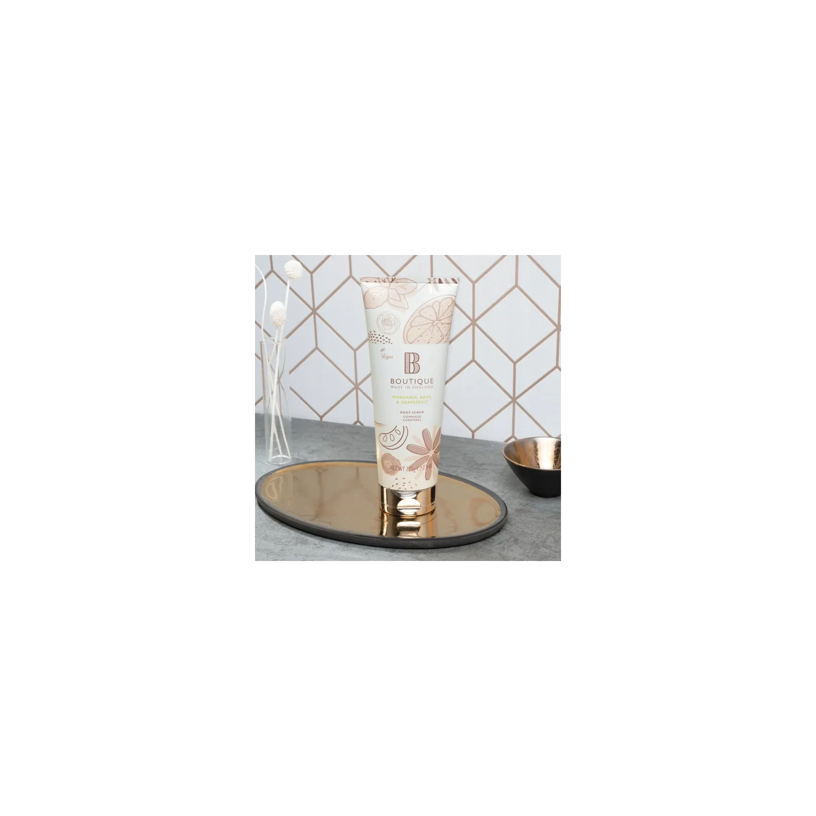 GRACE COLE Mandarin Basil & Grapefruit peeling do ciała 225g
