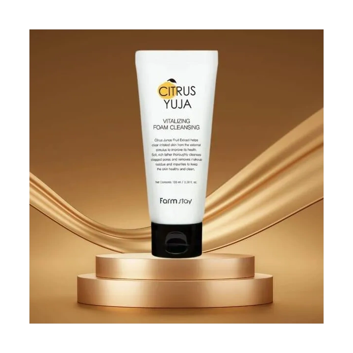 FARMSTAY Citrus Yuja pianka do mycia twarzy rewitalizująca 100ml 