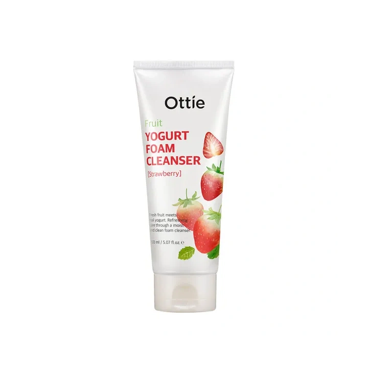 OTTIE Fruit Yogurt Foam Cleanser pianka oczyszczająca do twarzy Stawberry 150ml 