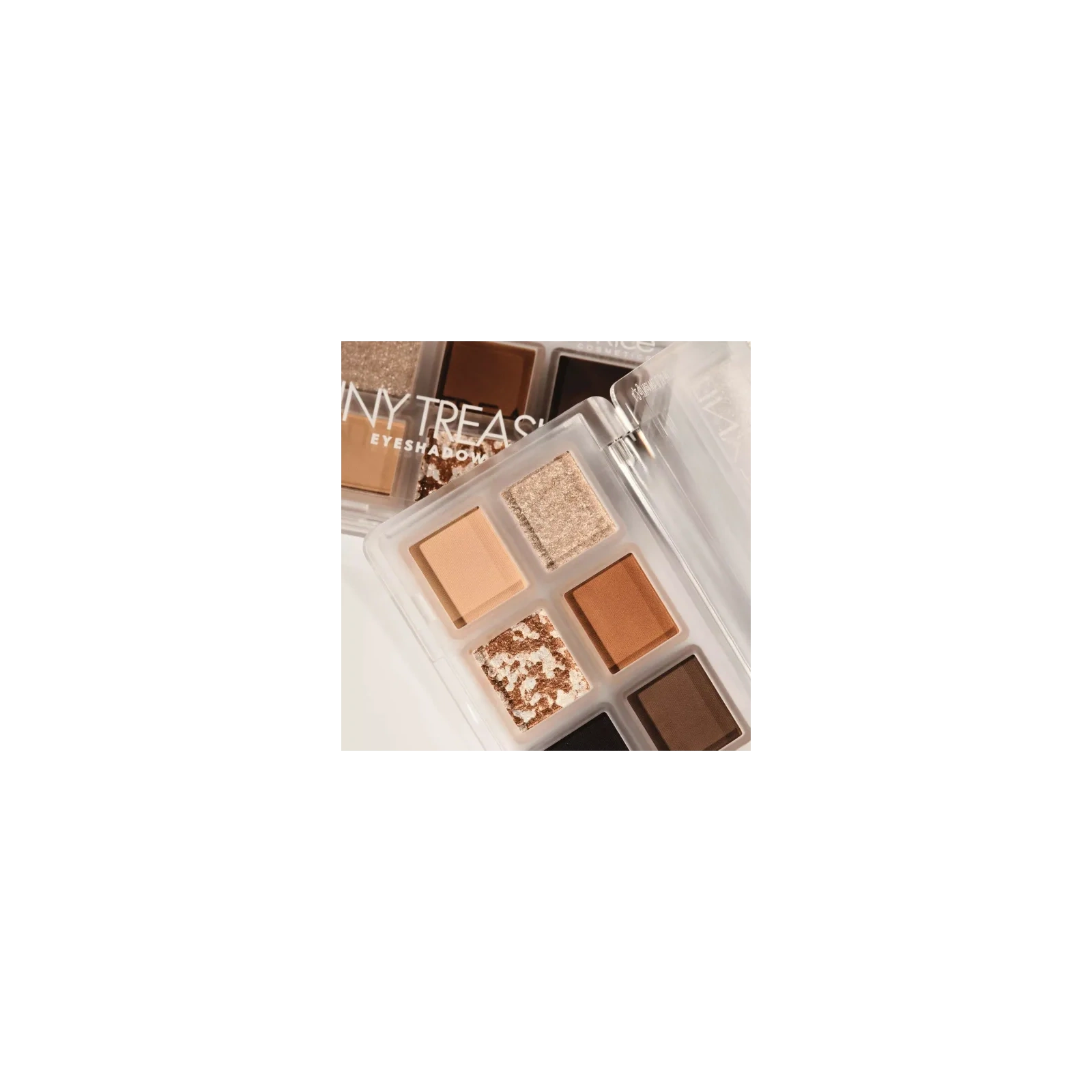 CATRICE Tiny Treasures paleta cieni do powiek 010 Everyday Essentials 4,2g 
