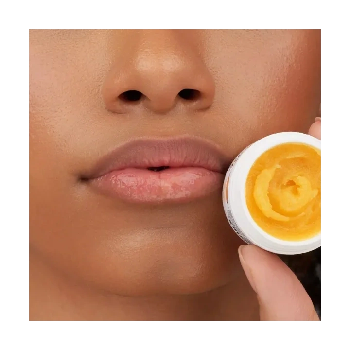 ESSENCE Lip Care Sugar Scrub peeling do ust 9g 