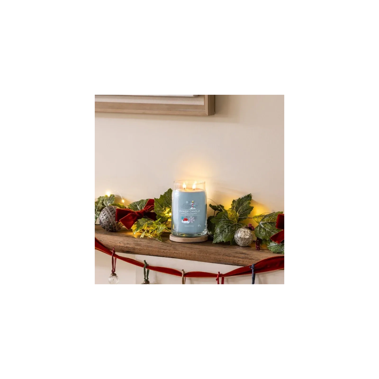 YANKEE CANDLE Signature Duża świeca w słoiku NORTH POLE HIDEAWAY 567g