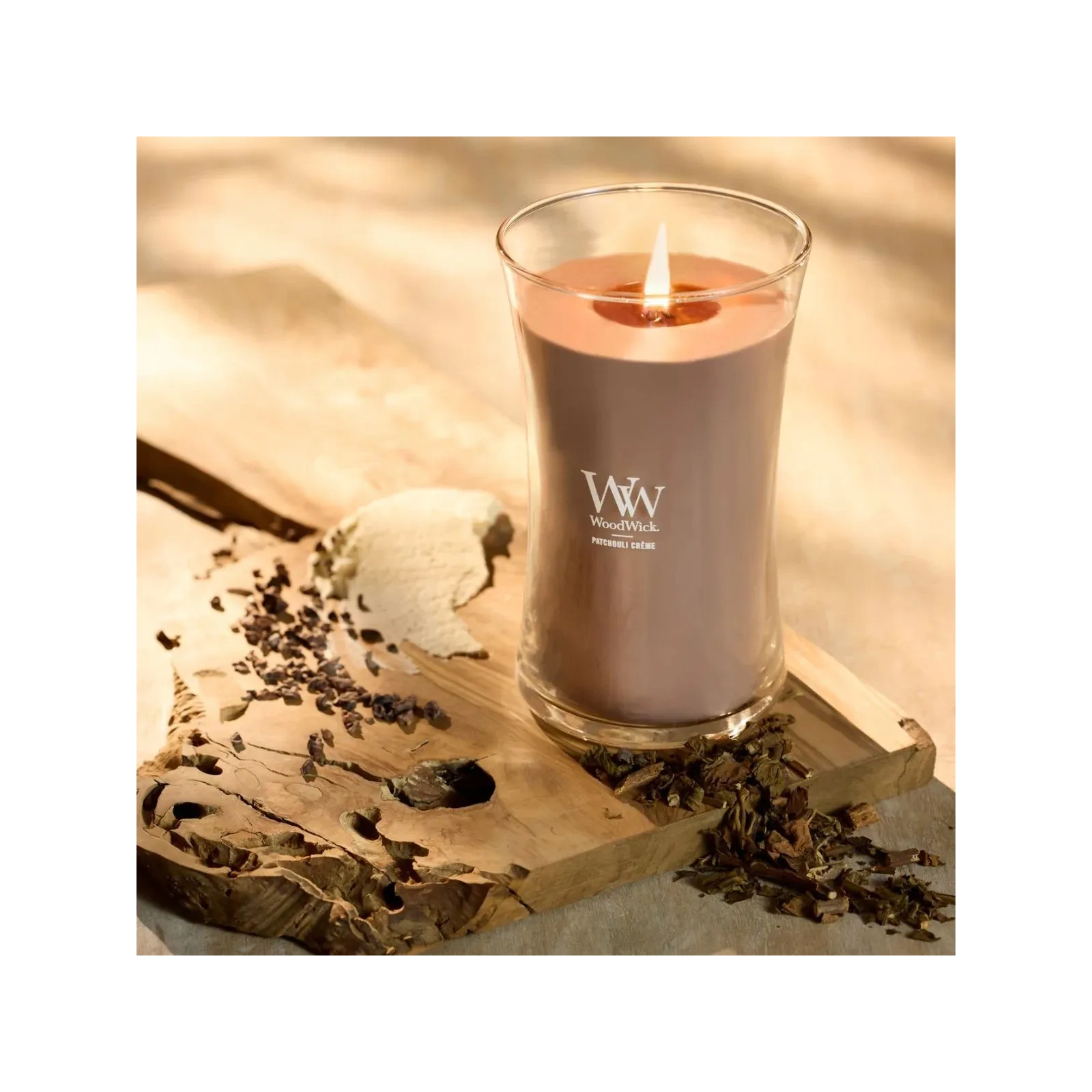 WOODWICK Pluswick duża świeca w słoiku PATCHOULI CREME 609,5g
