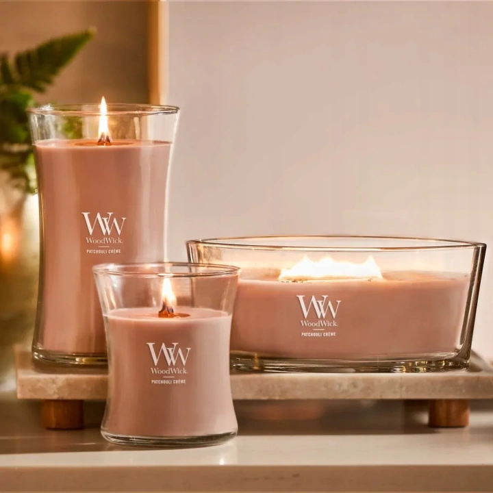 WOODWICK Pluswick duża świeca w słoiku PATCHOULI CREME 609,5g