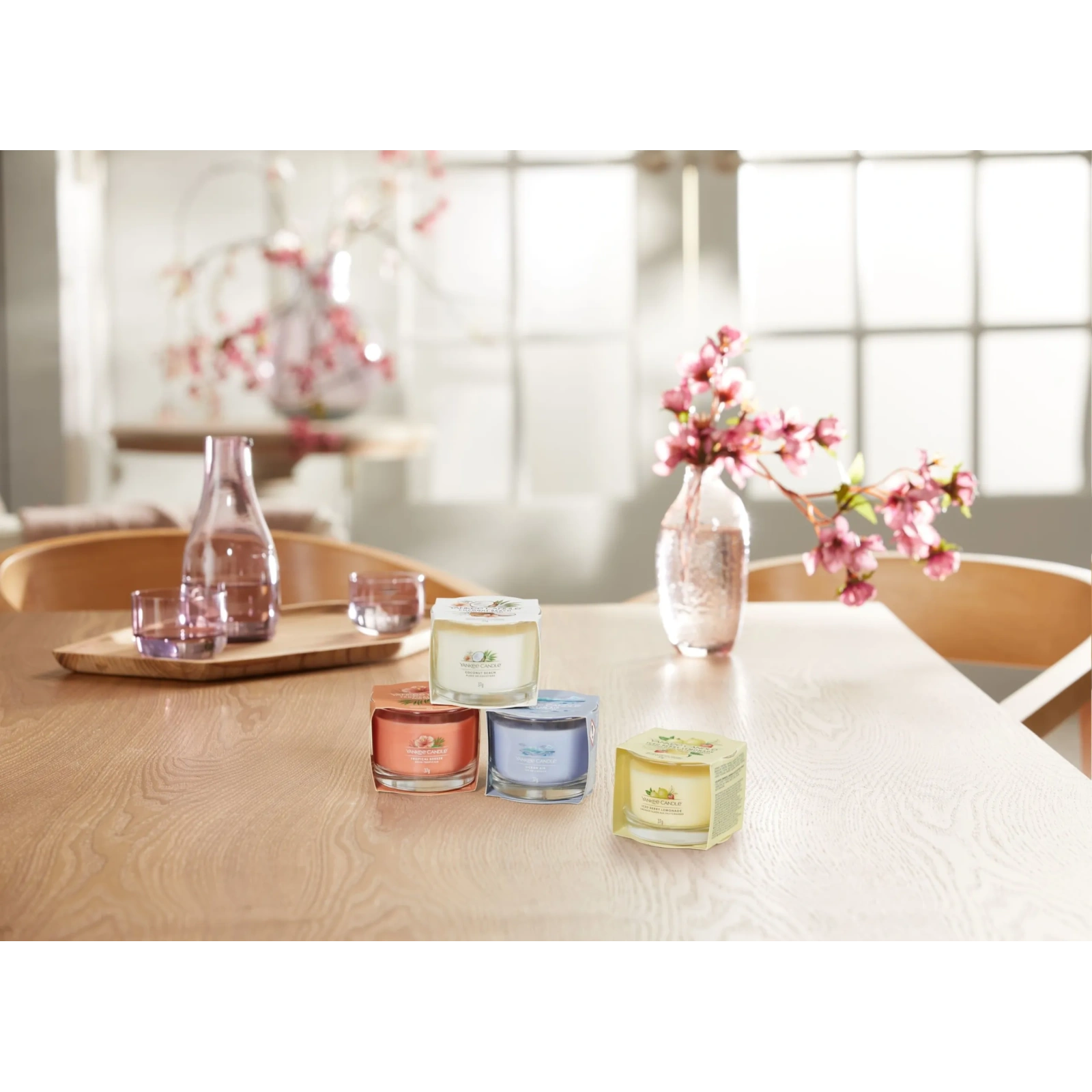 YANKEE CANDLE Signature Mini świeca w słoiku COCONUT BEACH 37g
