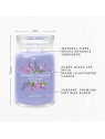YANKEE CANDLE Signature Duża świeca w słoiku LILAC BLOSSOMS 567g