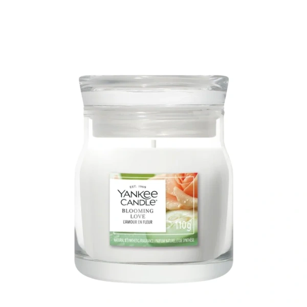 YANKEE CANDLE Signature Mała świeca w słoiku BLOOMING LOVE 110g