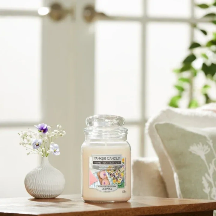 YANKEE CANDLE Home Inspiration Duża świeca w słoiku WILDFLOWER PICNIC 538g