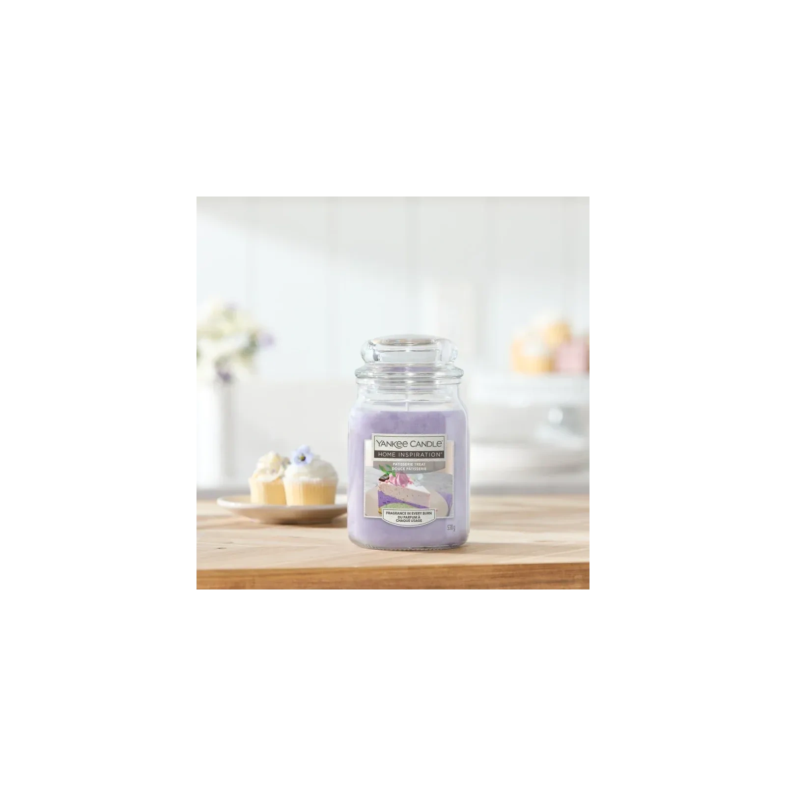 YANKEE CANDLE Home Inspiration Duża świeca w słoiku PATISSERIE TREAT 538g