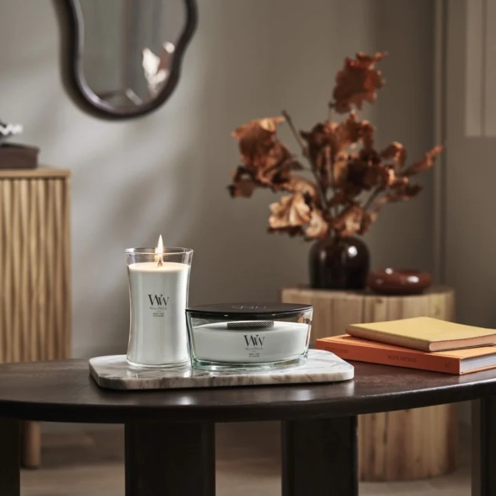 WOODWICK Pluswick duża świeca w słoiku WOOD SMOKE 609,5g