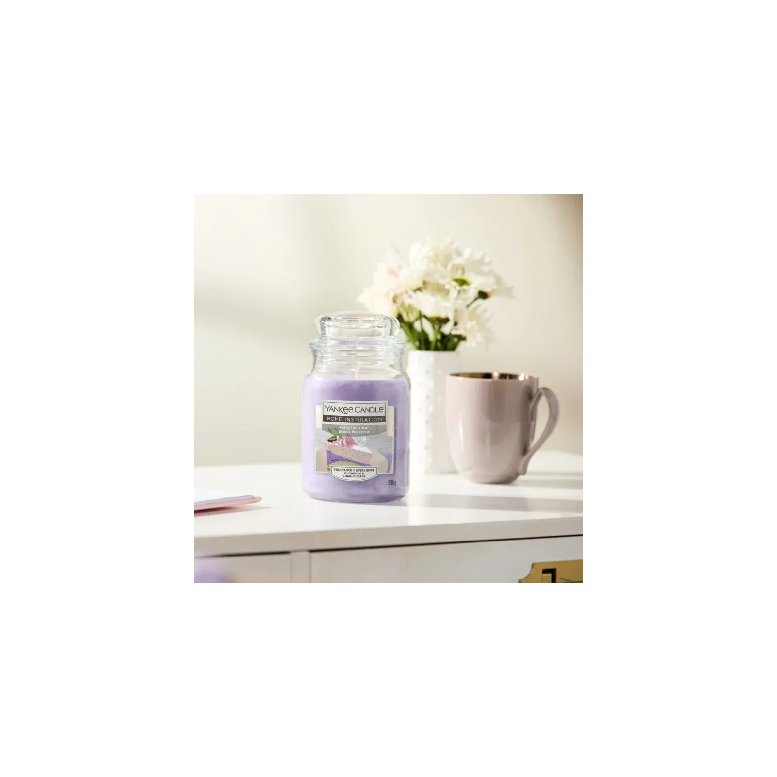 YANKEE CANDLE Home Inspiration Duża świeca w słoiku PATISSERIE TREAT 538g