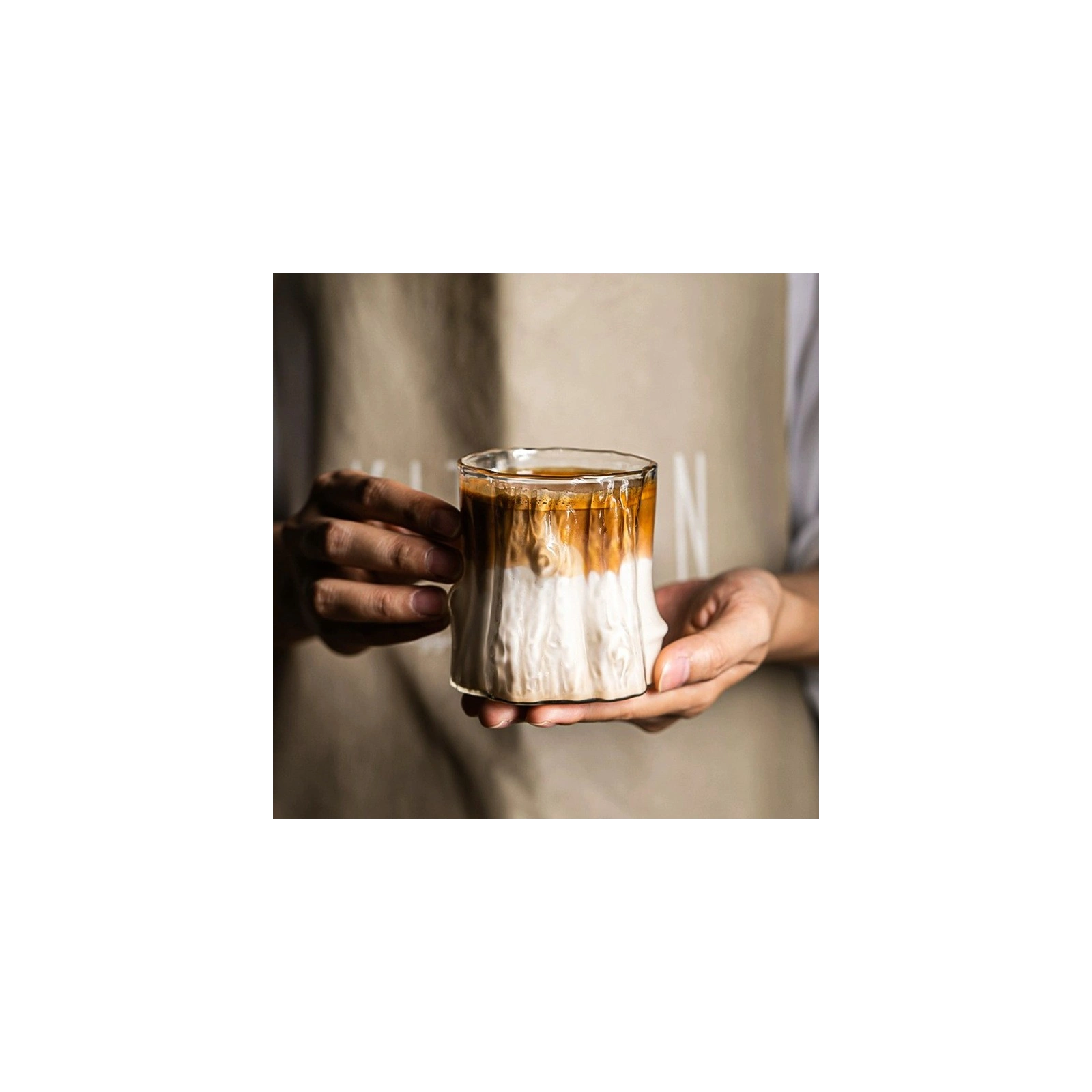 ECARLA szklanka fakturowana do kawy, drinków, whiskey 300ml WZÓR DREWNA SZK208