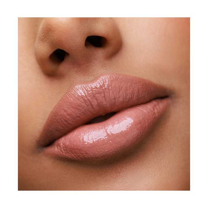 PAESE Nudelightful pomadka do ust nawilżająca 400 Beige Marshmallow 4,5g