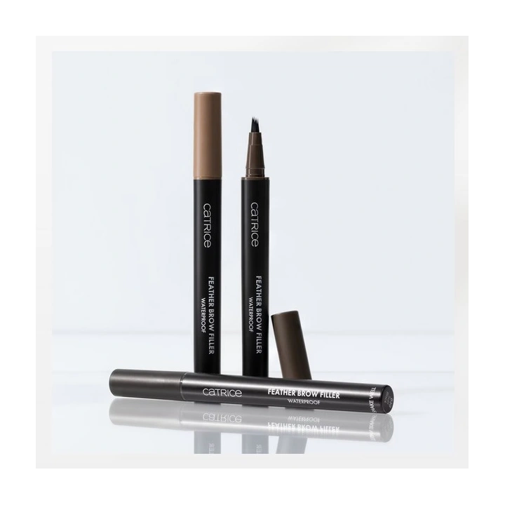 CATRICE Feather Brow Filler pisak do brwi 010 Ash Brown 0,5ml