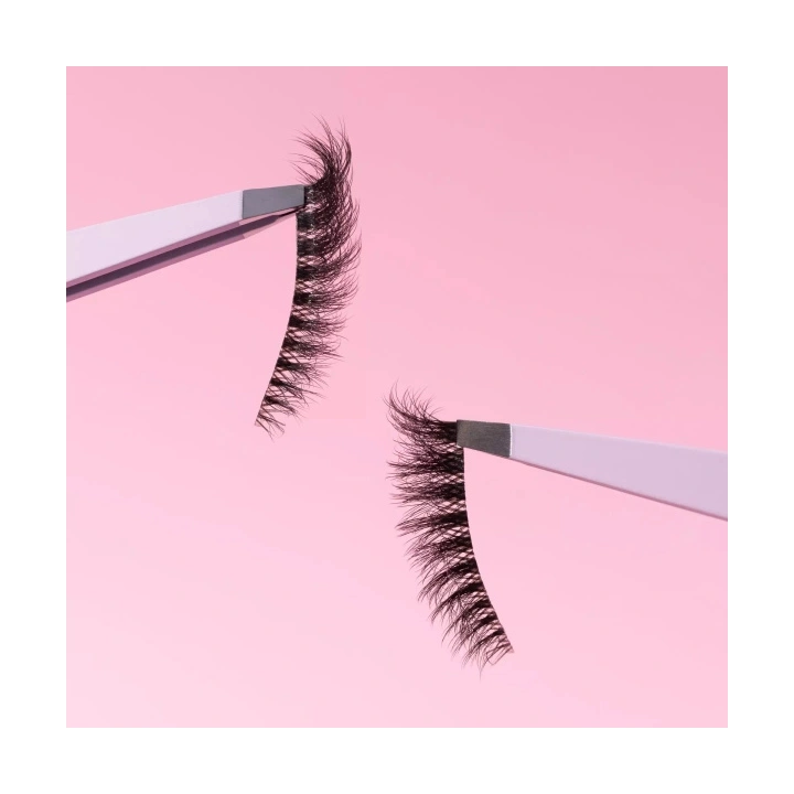 ESSENCE What The Fake! sztuczne rzęsy na pasku 01 Dramatic Volume 1g