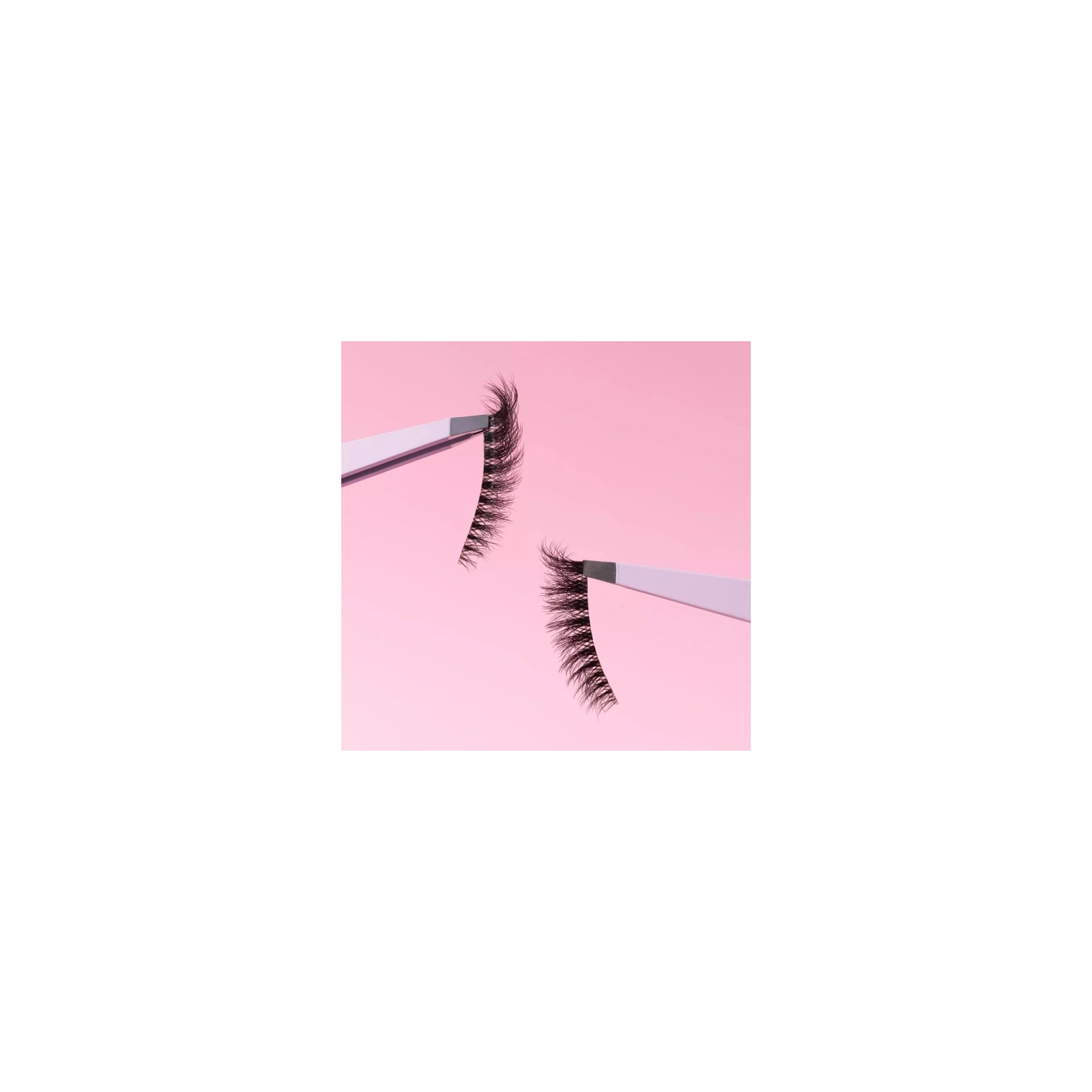 ESSENCE What The Fake! sztuczne rzęsy na pasku 01 Dramatic Volume 1g