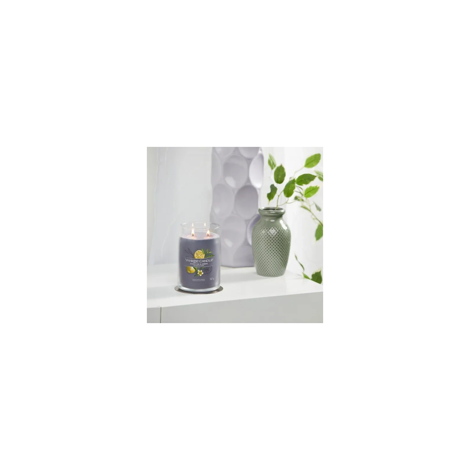 YANKEE CANDLE Signature Duża świeca w słoiku BLACK TEA & LEMON 567g