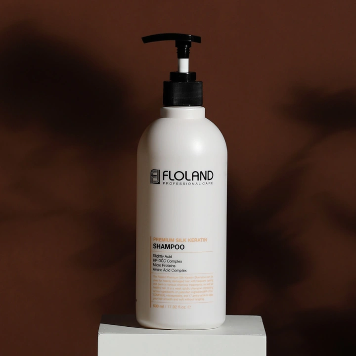 FLOLAND PROFESSIONAL Premium Silk Keratin szampon do włosów mocno zniszczonych 530ml