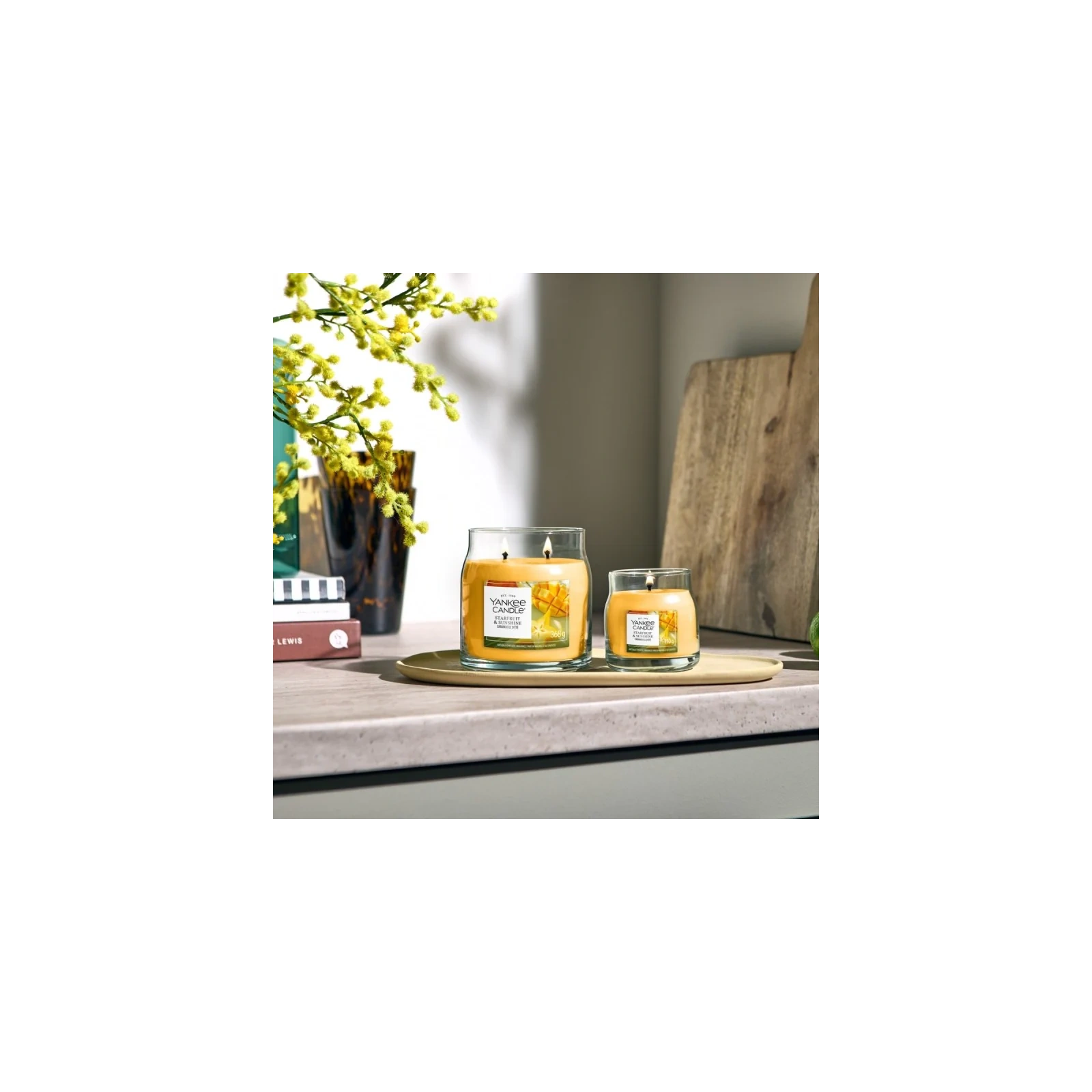 YANKEE CANDLE Signature Mała świeca w słoiku STARFRUIT & SUNSHINE 110g