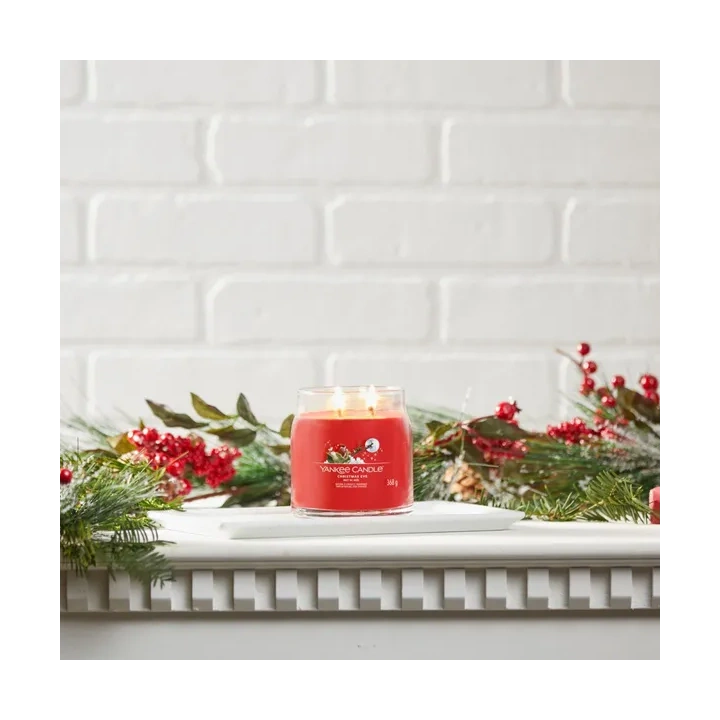 YANKEE CANDLE Signature Średnia świeca w słoiku CHRISTMAS EVE 368g