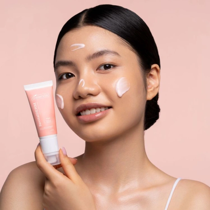 BIELENDA Revital Derm kolagenowy krem do twarzy nawilżająco-stymulujący na dzień 40ml