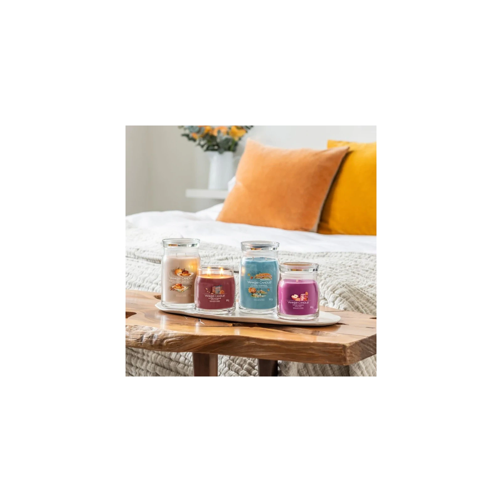 YANKEE CANDLE Signature Średnia świeca w słoiku AUTUMN DAYDREAM 368g