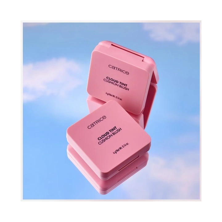 Catrice Cloud Tint nawilżający róż w poduszeczce 020 Over The Blush 4g