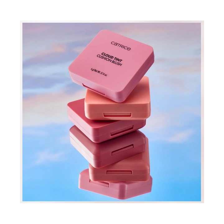 Catrice Cloud Tint nawilżający róż w poduszeczce 020 Over The Blush 4g