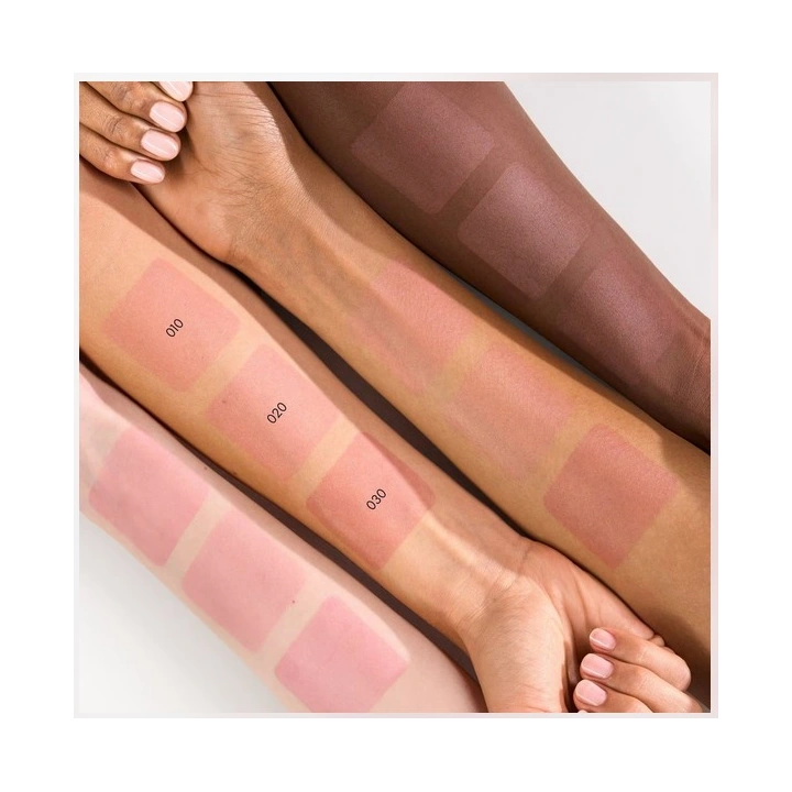 Catrice Cloud Tint nawilżający róż w poduszeczce 020 Over The Blush 4g