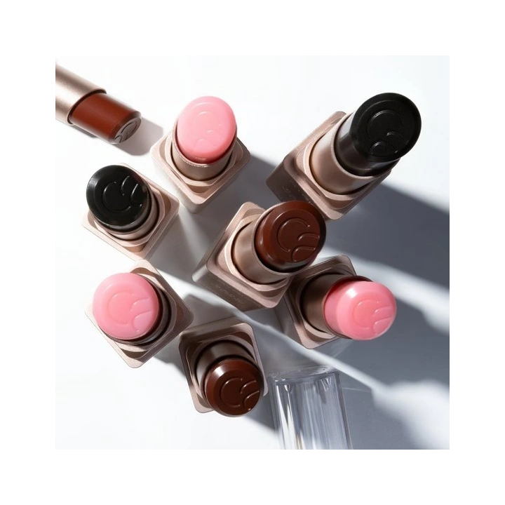Catrice Bare Glow olejkowy balsam do ust 020 Warm Mahogany 3g