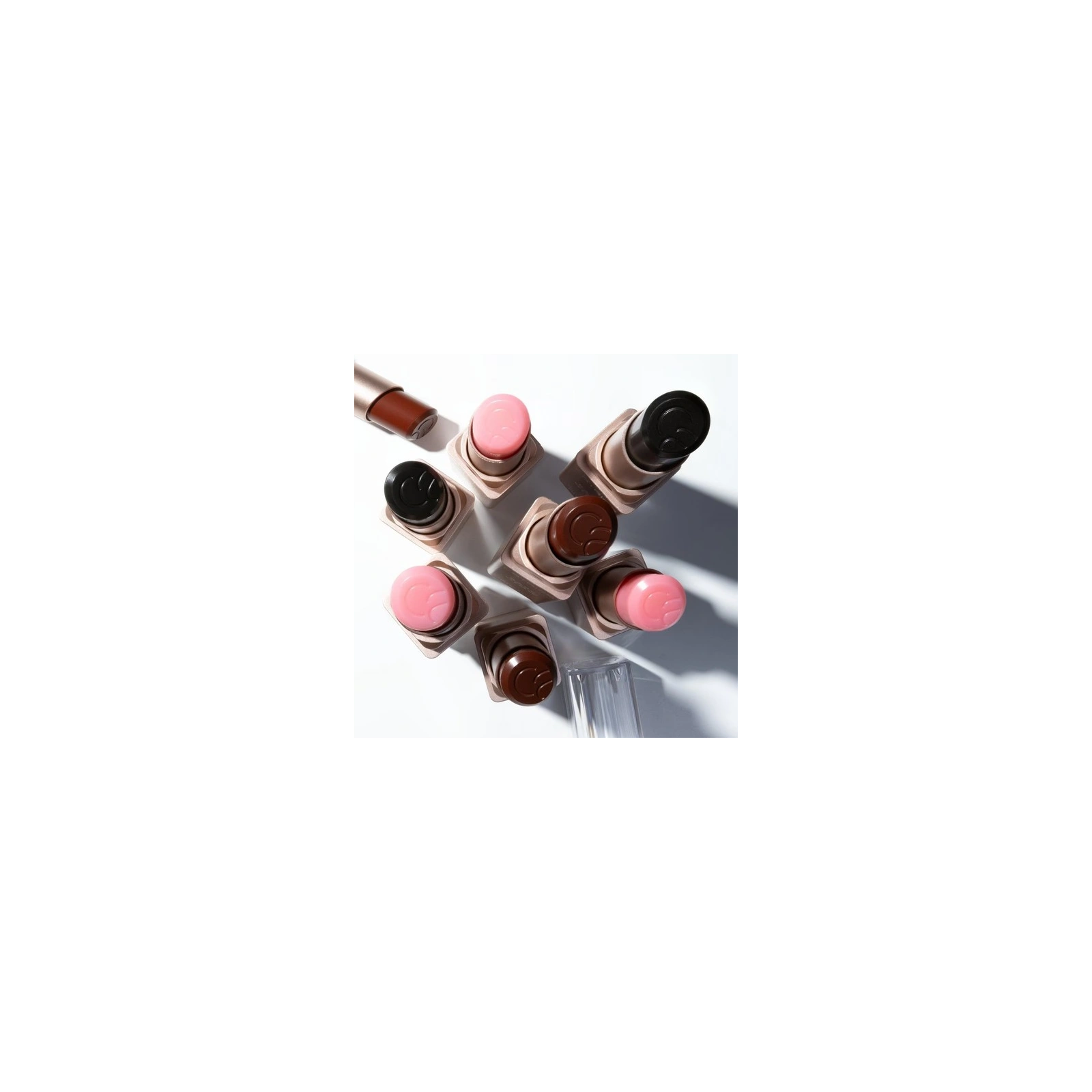 Catrice Bare Glow olejkowy balsam do ust 020 Warm Mahogany 3g