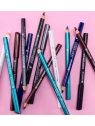 Essence Kajal Pencil klasyczna kredka do oczu 32 Red Velvet 1g