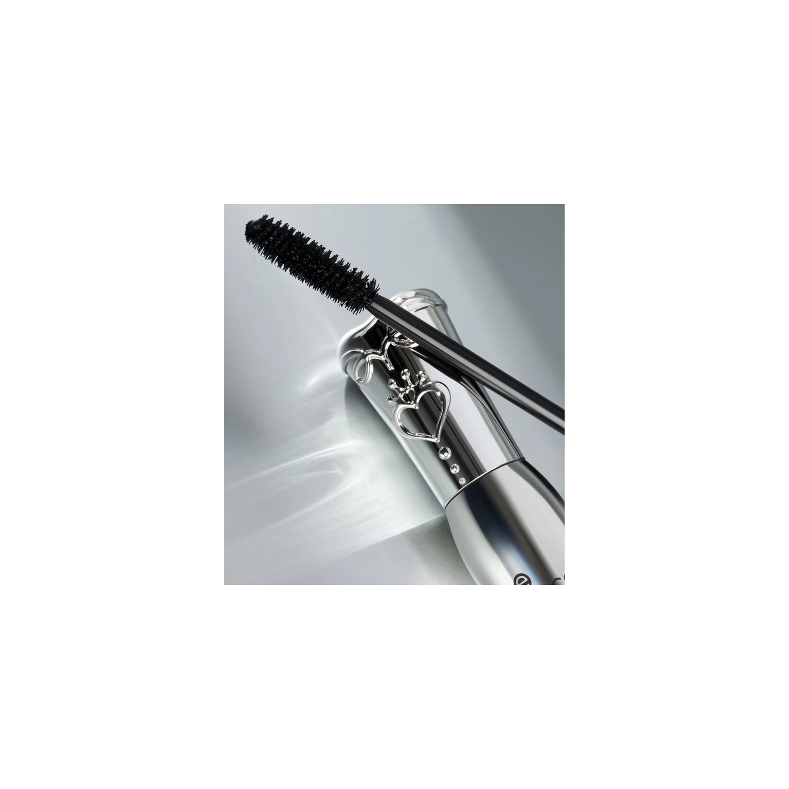 Essence Lash Princess pogrubiający tusz do rzęs Party Deep Black 10ml