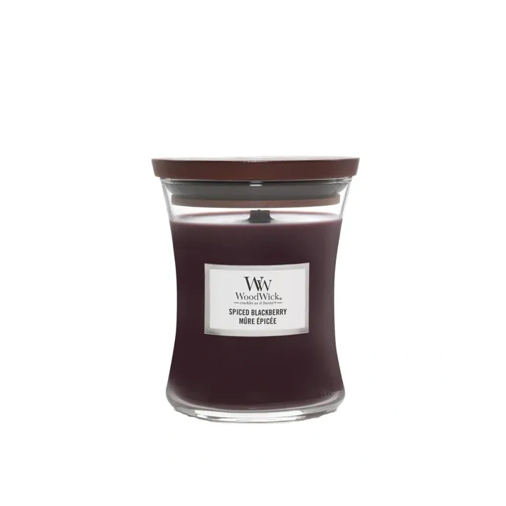 WOODWICK Pluswick Średnia świeca w słoiku SPICED BLACKBERRY 275g