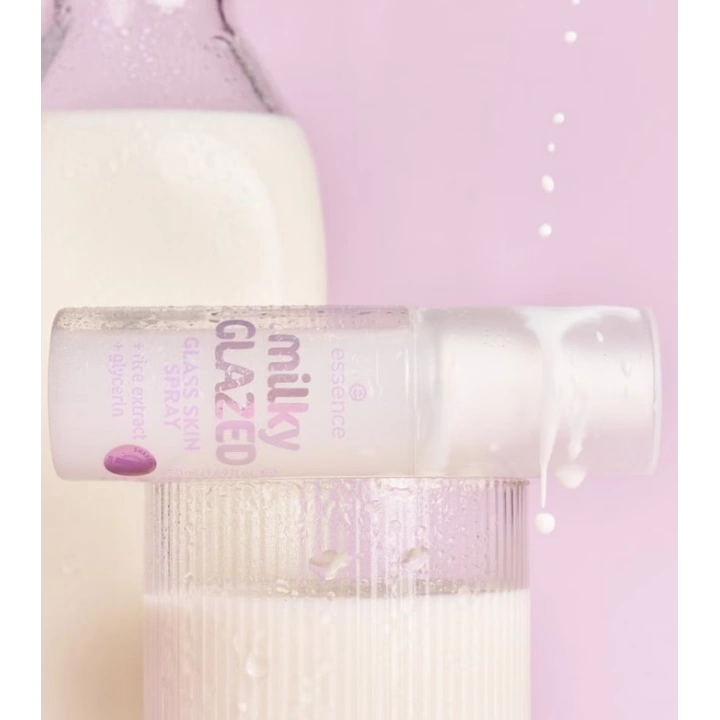 Essence Milky Glazed rozświetlająca mgiełka do ciała 50ml