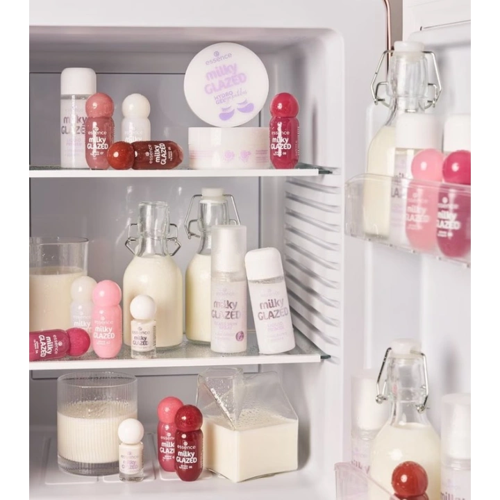 Essence Milky Glazed rozświetlająca mgiełka do ciała 50ml