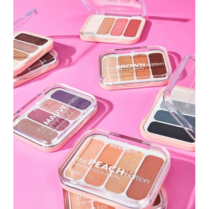 Essence The Rose Edition mini paleta cieni do powiek 3,6g